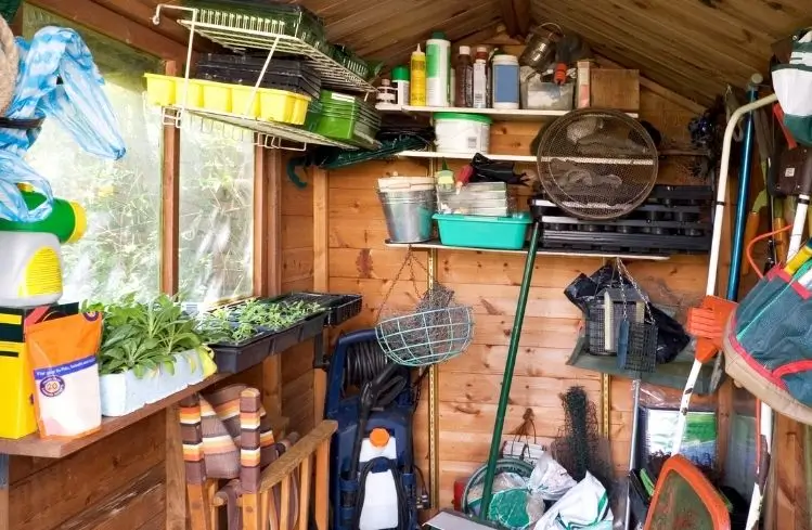 Gartenhütte außen